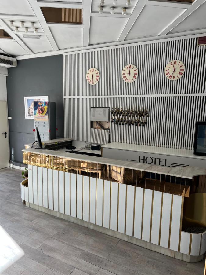 Hotel Stella D'Italia - Nuova Gestione ريميني المظهر الخارجي الصورة