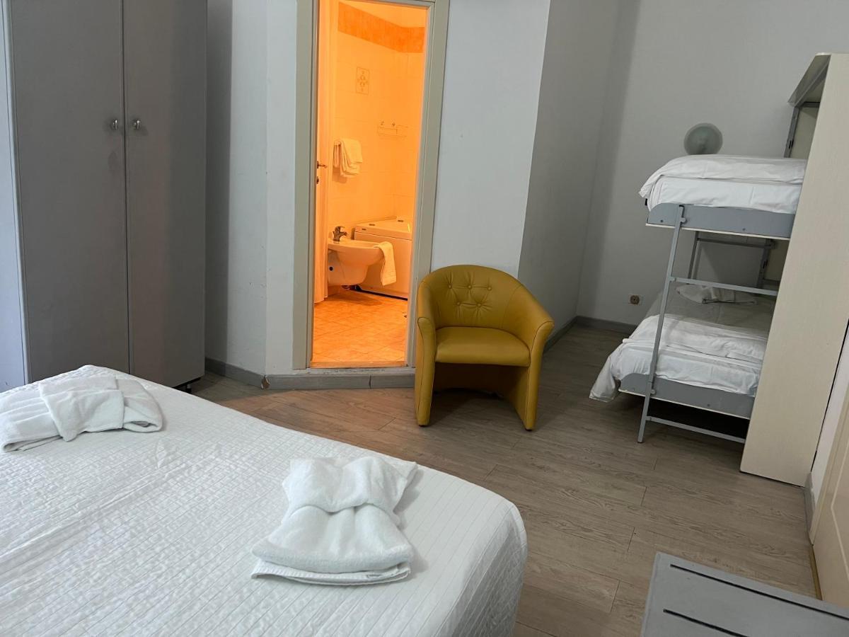 Hotel Stella D'Italia - Nuova Gestione ريميني المظهر الخارجي الصورة