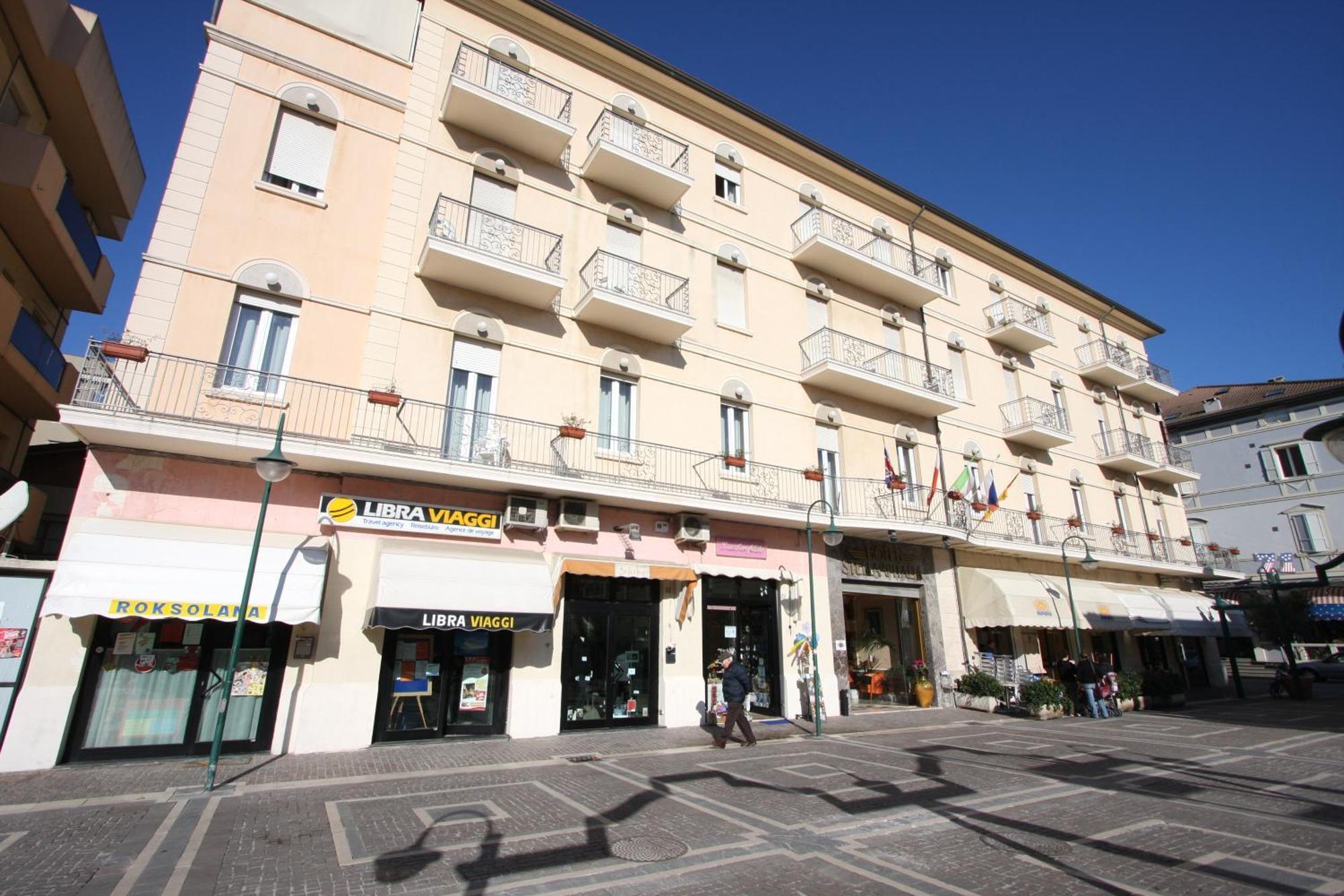 Hotel Stella D'Italia - Nuova Gestione ريميني المظهر الخارجي الصورة