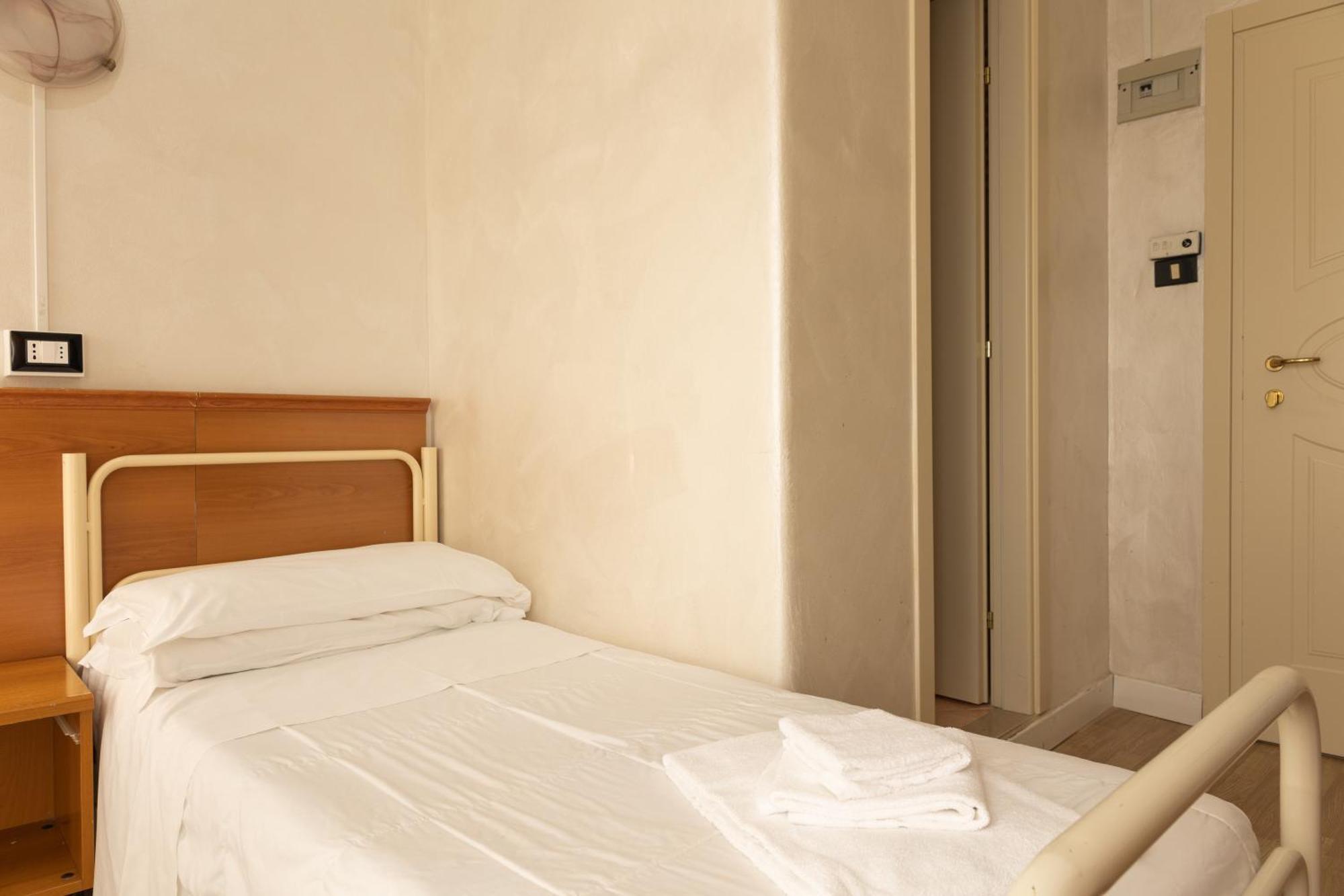Hotel Stella D'Italia - Nuova Gestione ريميني المظهر الخارجي الصورة