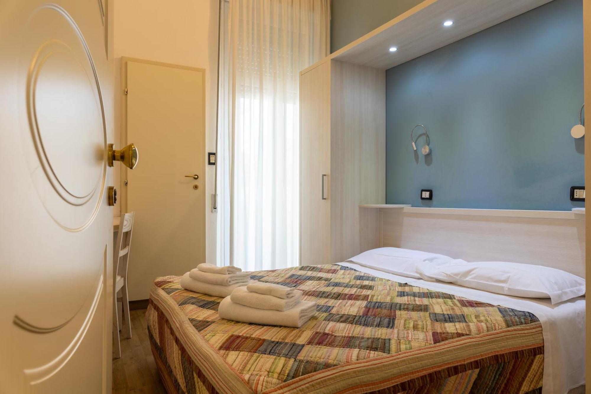 Hotel Stella D'Italia - Nuova Gestione ريميني المظهر الخارجي الصورة